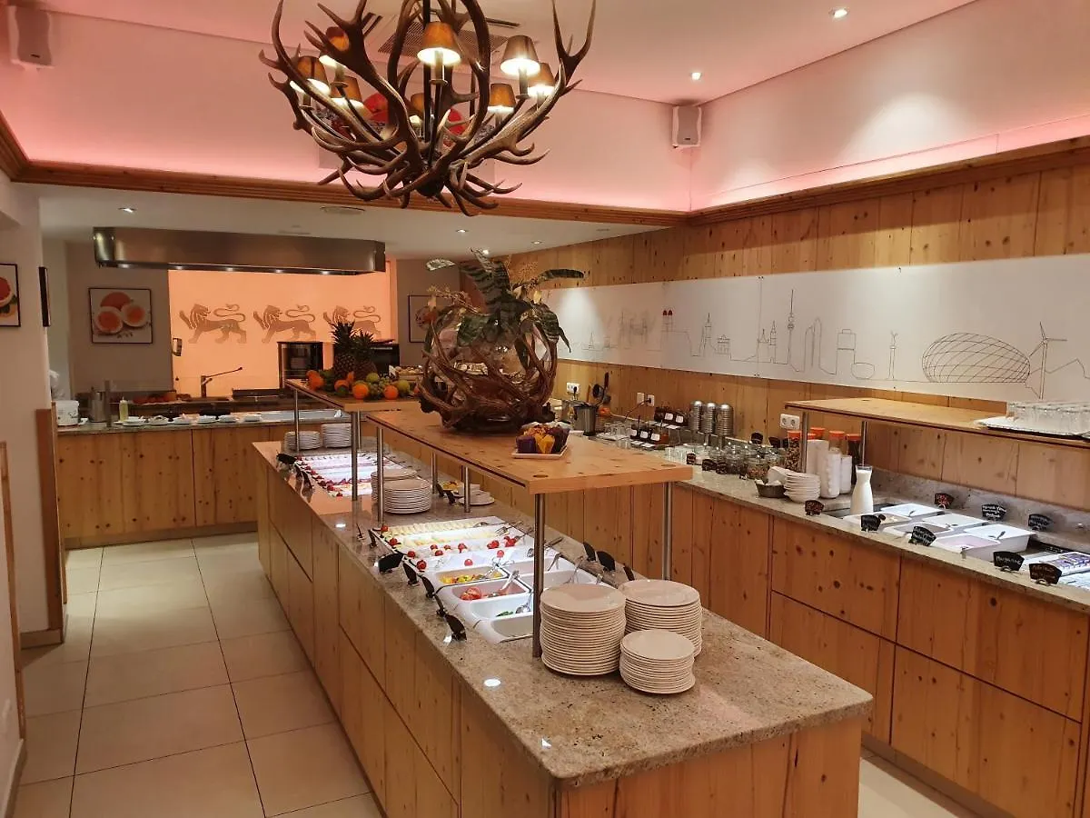 Drei Loewen Hotel Munich 4*,